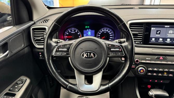 Kia Sportage IV Рестайлинг с пробегом 2019 года, цена 2 375 000 рублей, 58747 км, внедорожник, Автокод Объявления