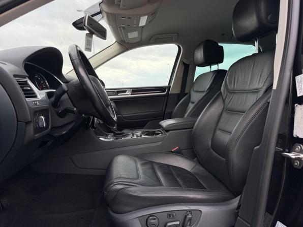 Volkswagen Touareg II Рестайлинг с пробегом 2016 года, цена 2 480 000 рублей, 289741 км, внедорожник, Автокод Объявления