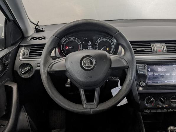 Skoda Rapid I Рестайлинг с пробегом 2019 года, цена 890 000 рублей, 152506 км, лифтбек, Автокод Объявления