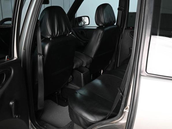 Chevrolet Niva I Рестайлинг с пробегом 2012 года, цена 599 000 рублей, 164047 км, внедорожник, Автокод Объявления