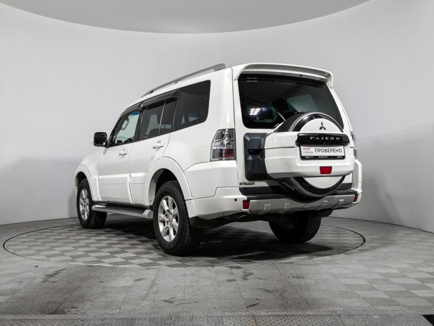 Mitsubishi Pajero IV Рестайлинг 1 Санкт-Петербург  - изображение 7
