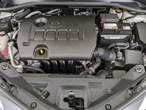 Toyota C-HR I Рестайлинг с пробегом 2021 года, цена 2 740 000 рублей, 54712 км, внедорожник, Автокод Объявления
