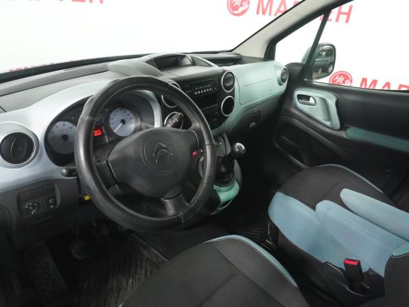 Citroen Berlingo II Рестайлинг с пробегом 2013 года, цена 748 000 рублей, 176852 км, компактвэн, Автокод Объявления