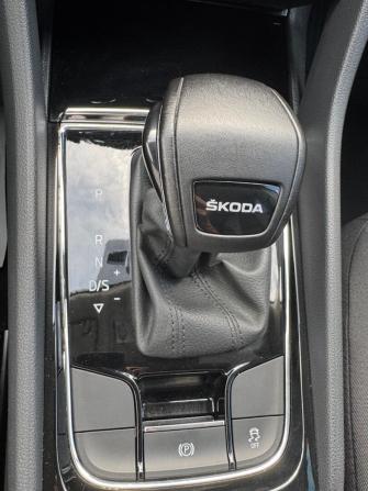 Skoda Karoq I с пробегом 2021 года, цена 2 279 900 рублей, 77146 км, внедорожник, Автокод Объявления