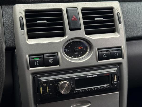 Lada (ВАЗ) Priora I с пробегом 2010 года, цена 399 000 рублей, 269344 км, хэтчбек, Автокод Объявления