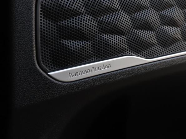 Hyundai Santa Fe IV Рестайлинг с пробегом 2021 года, цена 3 950 000 рублей, 68522 км, внедорожник, Автокод Объявления