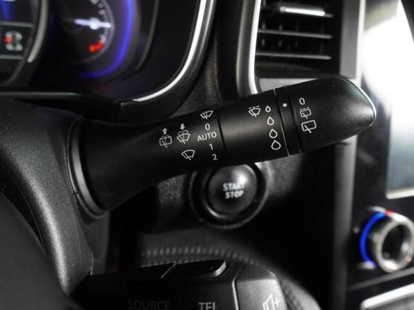 Renault Koleos II с пробегом 2018 года, цена 1 699 000 рублей, 187471 км, внедорожник, Автокод Объявления