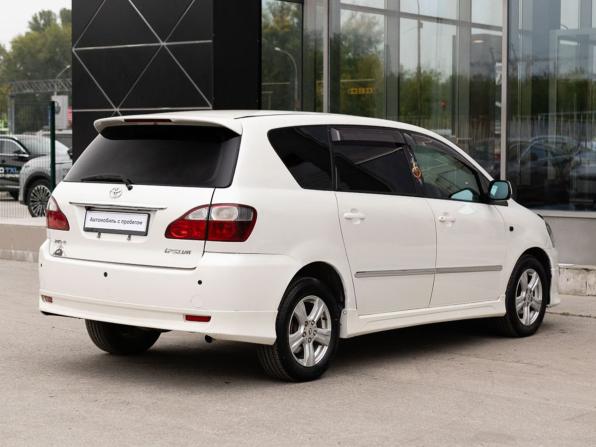 Toyota Ipsum II (M20) с пробегом 2001 года, цена 810 000 рублей, 269166 км, компактвэн, Автокод Объявления