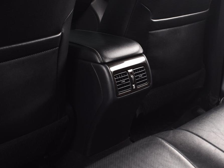 Toyota Camry VII (XV50) Рестайлинг Кемерово  - изображение 16