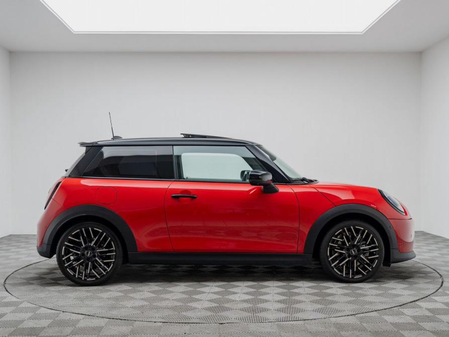 Mini Hatch IV (F65/F66/J01) Москва  - изображение 5