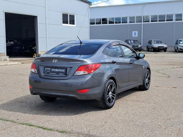 Hyundai Solaris I с пробегом 2013 года, цена 740 000 рублей, 220410 км, седан, Автокод Объявления