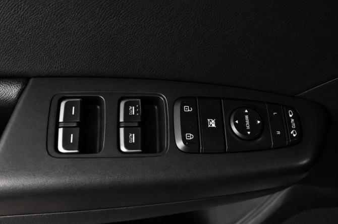 Kia Sportage IV с пробегом 2017 года, цена 2 129 000 рублей, 177000 км, внедорожник, Автокод Объявления
