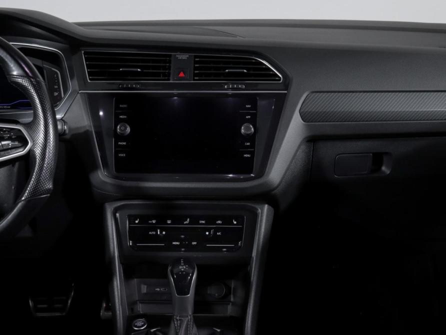 Volkswagen Tiguan II Рестайлинг Москва  - изображение 14