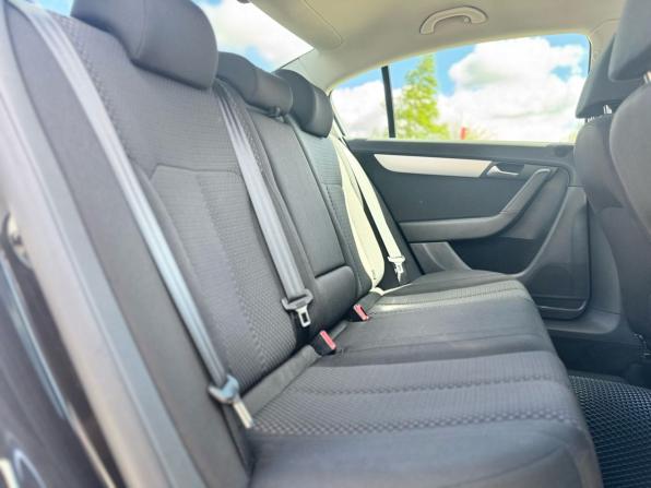 Volkswagen Passat B7 с пробегом 2014 года, цена 1 419 000 рублей, 104070 км, седан, Автокод Объявления