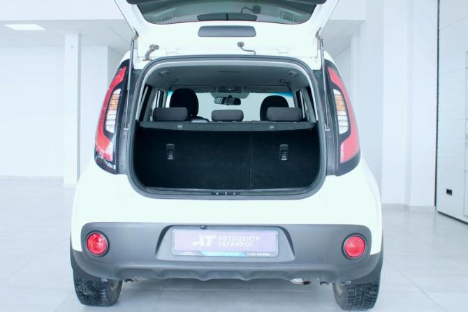 Kia Soul II Рестайлинг с пробегом 2018 года, цена 1 635 000 рублей, 90000 км, хэтчбек, Автокод Объявления