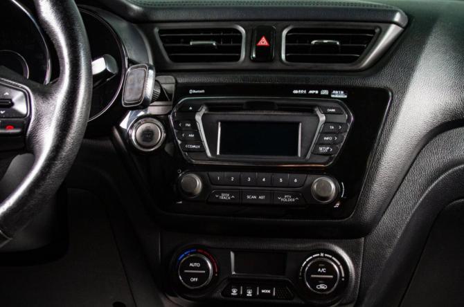 Kia Rio III с пробегом 2012 года, цена 899 000 рублей, 237145 км, седан, Автокод Объявления