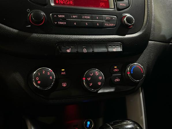 Kia Ceed II с пробегом 2012 года, цена 899 900 рублей, 195712 км, хэтчбек, Автокод Объявления