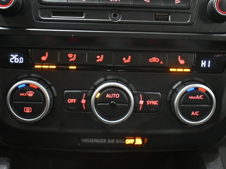 Volkswagen Jetta VI Мурманск  - изображение 12