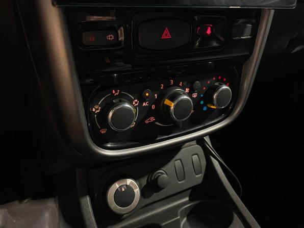 Renault Duster I с пробегом 2013 года, цена 960 000 рублей, 122187 км, внедорожник, Автокод Объявления