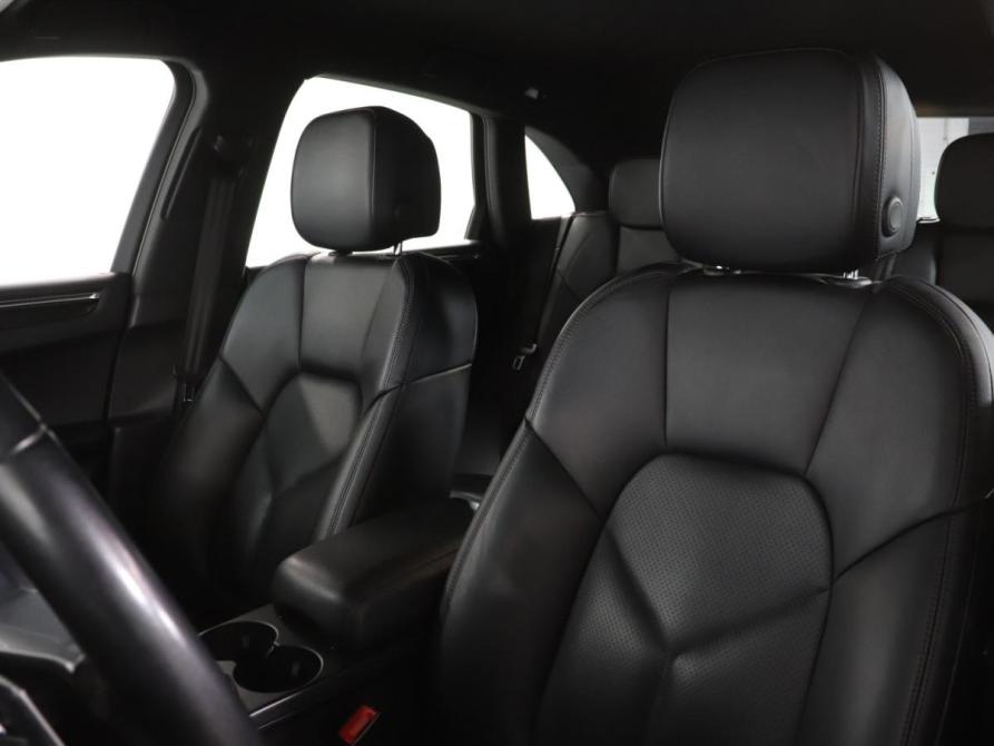 Porsche Macan I Москва  - изображение 17
