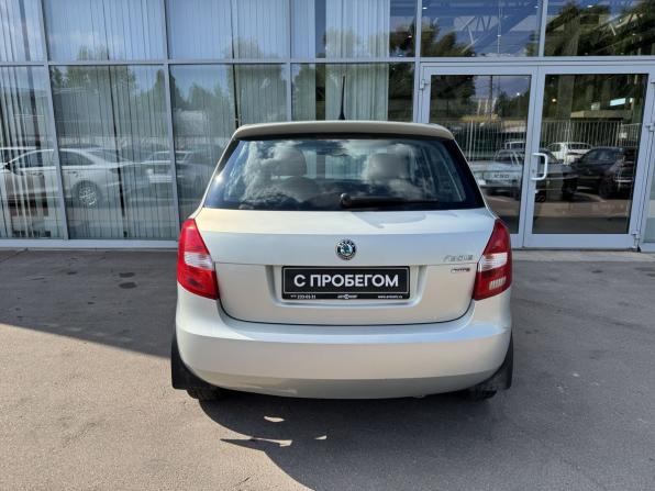 Skoda Fabia II Рестайлинг с пробегом 2013 года, цена 499 000 рублей, 207811 км, хэтчбек, Автокод Объявления