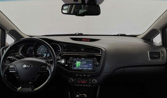 Kia Ceed II Рестайлинг с пробегом 2015 года, цена 1 440 000 рублей, 55012 км, хэтчбек, Автокод Объявления