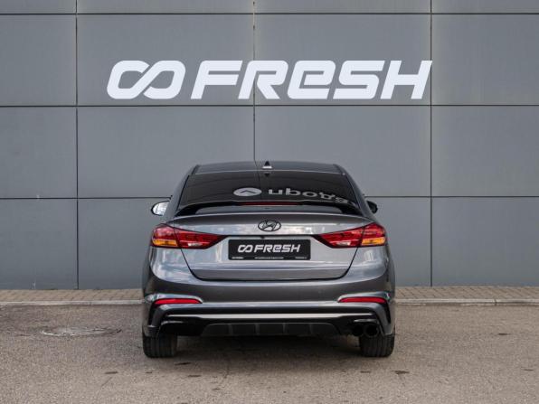 Hyundai Avante VI с пробегом 2018 года, цена 1 575 000 рублей, 113483 км, седан, Автокод Объявления
