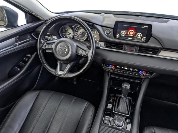 Mazda 6 III (GJ) Рестайлинг 2 с пробегом 2021 года, цена 2 570 000 рублей, 117700 км, седан, Автокод Объявления