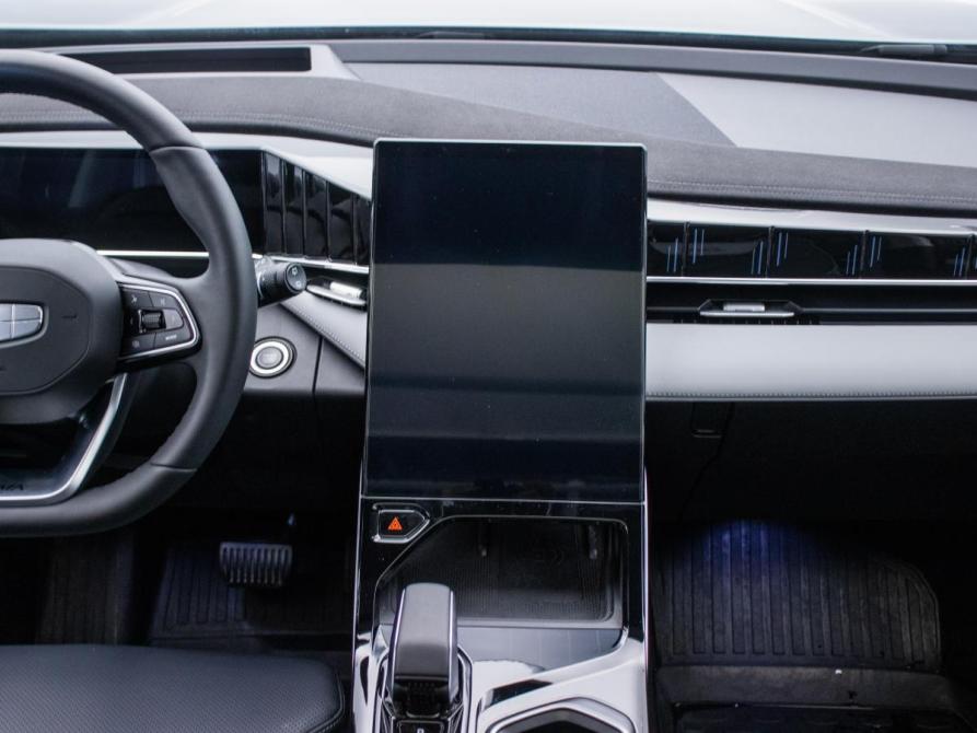 Geely Atlas II Москва  - изображение 14