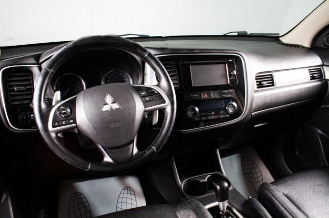 Mitsubishi Outlander III с пробегом 2013 года, цена 1 399 000 рублей, 209000 км, внедорожник, Автокод Объявления