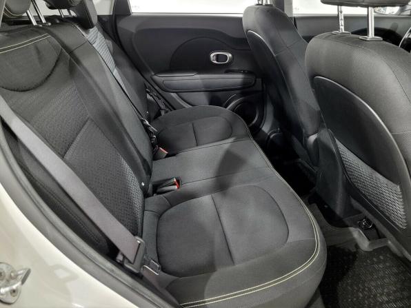 Kia Soul II с пробегом 2015 года, цена 1 290 000 рублей, 119638 км, хэтчбек, Автокод Объявления