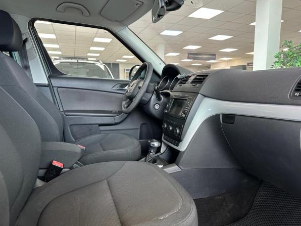 Skoda Yeti I с пробегом 2012 года, цена 890 000 рублей, 85600 км, внедорожник, Автокод Объявления