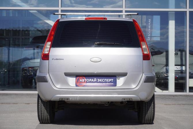 Ford Fusion I Рестайлинг с пробегом 2008 года, цена 390 000 рублей, 262000 км, хэтчбек, Автокод Объявления
