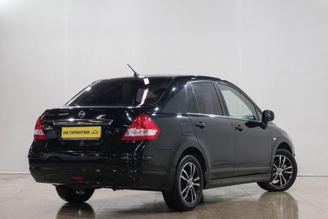 Nissan Tiida I Рестайлинг с пробегом 2010 года, цена 749 000 рублей, 178000 км, седан, Автокод Объявления