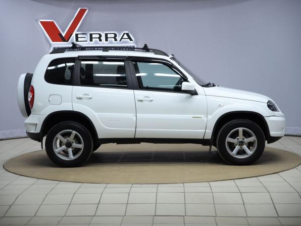 Chevrolet Niva I Рестайлинг с пробегом 2016 года, цена 610 000 рублей, 150001 км, внедорожник, Автокод Объявления