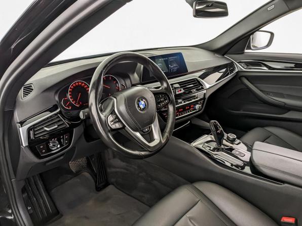 BMW 5 серии VII (G30/G31/G38) с пробегом 2020 года, цена 3 350 000 рублей, 119218 км, седан, Автокод Объявления