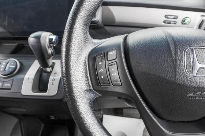 Honda Freed I Рестайлинг с пробегом 2012 года, цена 1 269 000 рублей, 136000 км, компактвэн, Автокод Объявления