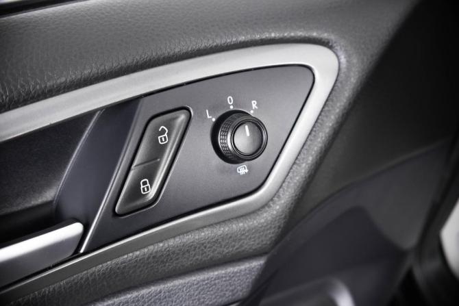 Volkswagen Golf VII с пробегом 2013 года, цена 959 000 рублей, 135000 км, хэтчбек, Автокод Объявления