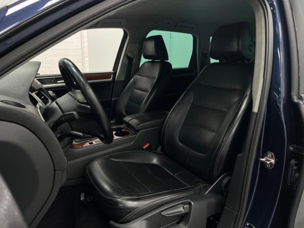 Volkswagen Touareg II с пробегом 2010 года, цена 1 650 000 рублей, 344585 км, внедорожник, Автокод Объявления