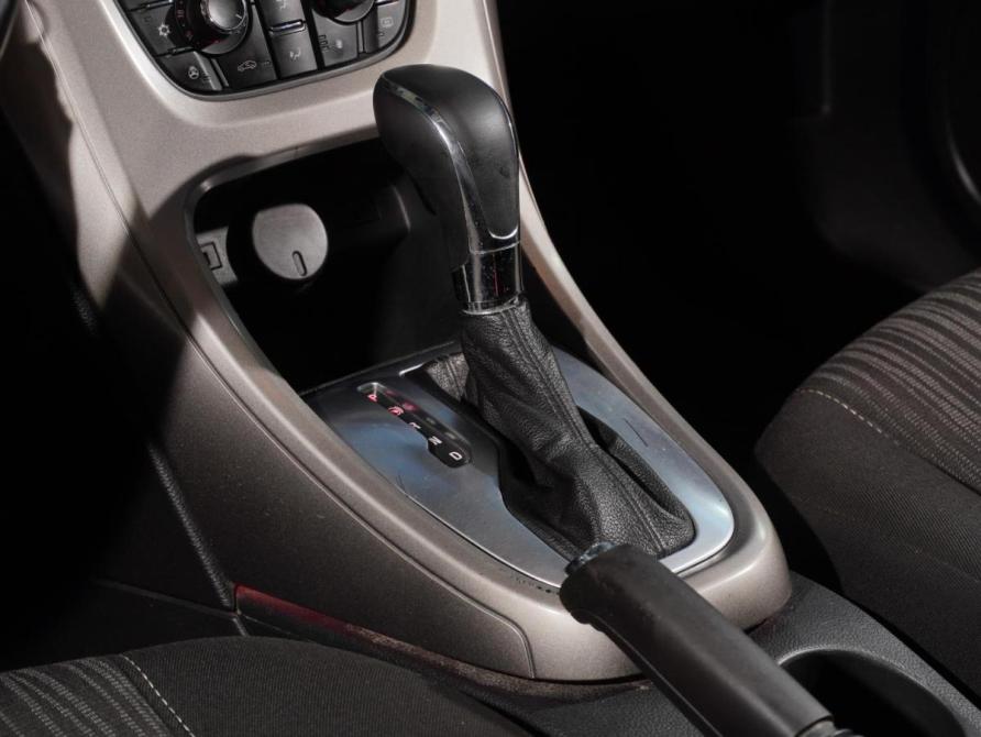 Opel Astra J Тверь  - изображение 17