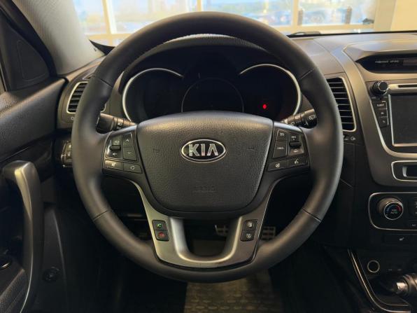 Kia Sorento II Рестайлинг с пробегом 2014 года, цена 1 680 000 рублей, 184000 км, внедорожник, Автокод Объявления