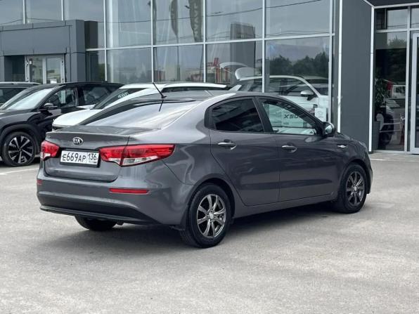 Kia Rio III Рестайлинг с пробегом 2016 года, цена 1 030 000 рублей, 162000 км, седан, Автокод Объявления