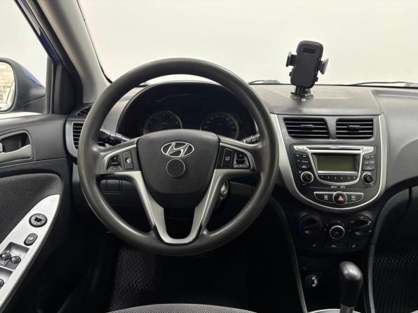 Hyundai Solaris I с пробегом 2013 года, цена 600 000 рублей, 176745 км, хэтчбек, Автокод Объявления