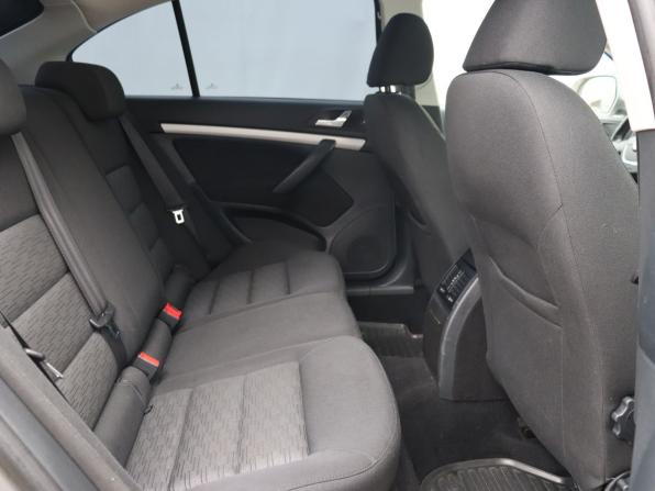 Skoda Octavia II (A5) Рестайлинг с пробегом 2010 года, цена 699 000 рублей, 253000 км, лифтбек, Автокод Объявления