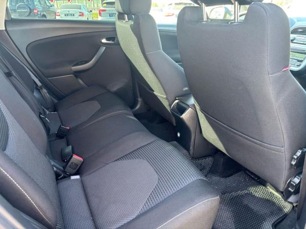 SEAT Altea I Рестайлинг с пробегом 2012 года, цена 1 039 000 рублей, 234637 км, компактвэн, Автокод Объявления
