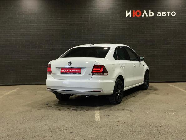 Volkswagen Polo V Рестайлинг с пробегом 2019 года, цена 1 350 000 рублей, 96780 км, седан, Автокод Объявления