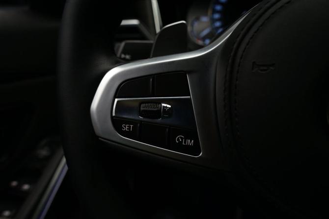 BMW 3 серии VII (G2x) с пробегом 2020 года, цена 3 300 000 рублей, 102000 км, седан, Автокод Объявления
