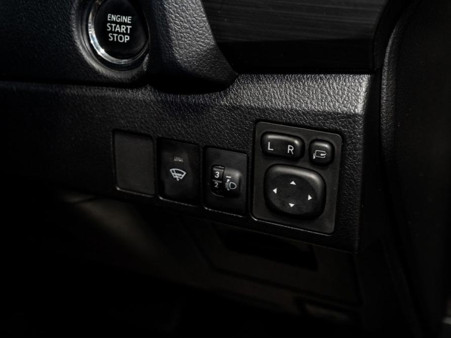 Toyota Auris II Чита  - изображение 13