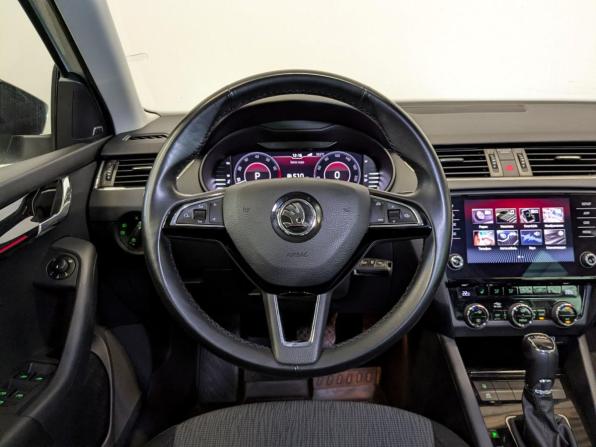 Skoda Octavia III (A7) Рестайлинг с пробегом 2020 года, цена 2 300 000 рублей, 83386 км, лифтбек, Автокод Объявления