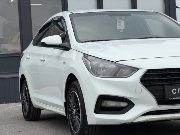 Hyundai Solaris II с пробегом 2019 года, цена 780 000 рублей, 350200 км, седан, Автокод Объявления